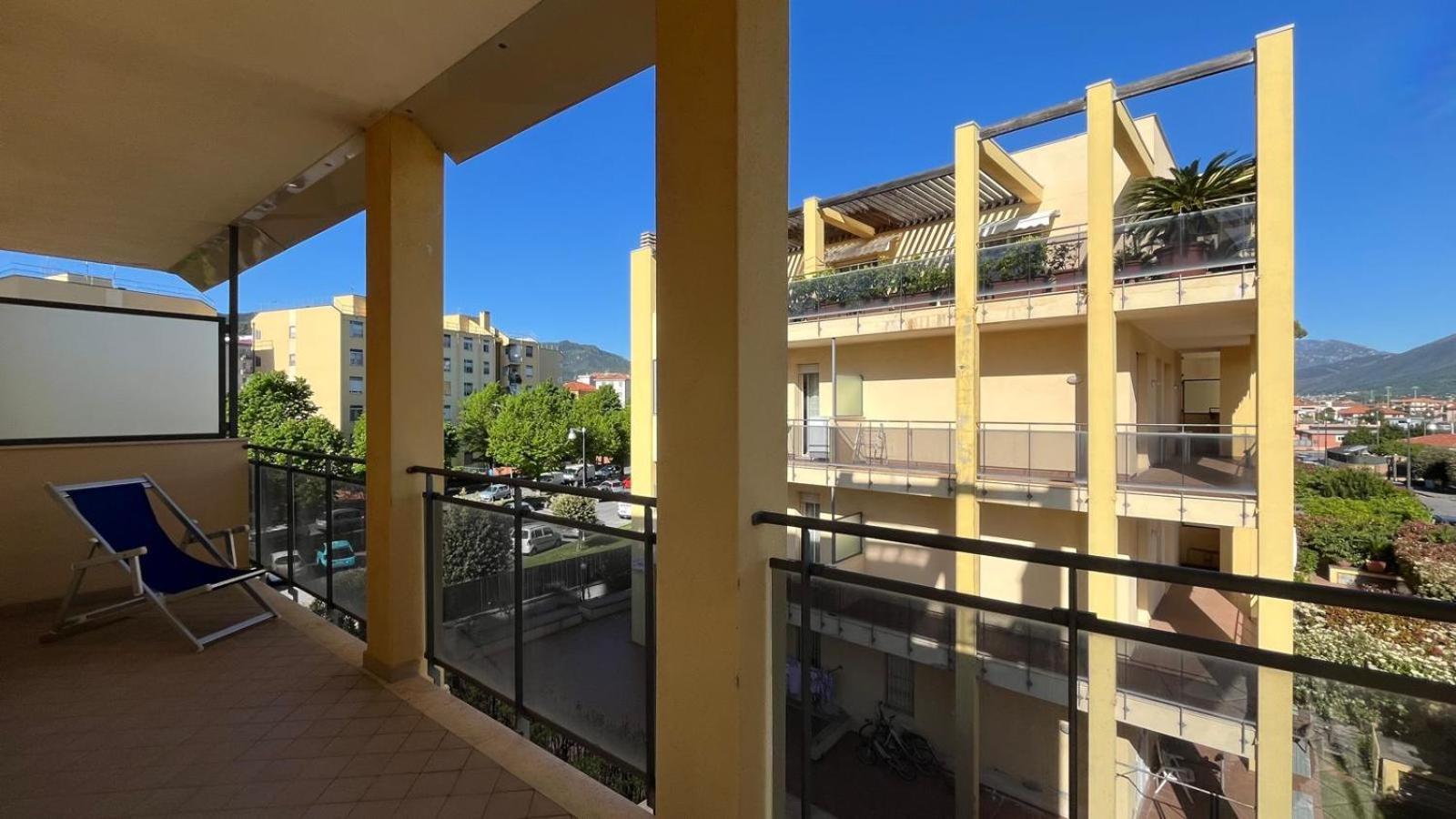 Dea Apartments Albenga Eksteriør billede